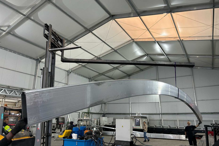 Bending aluminum tent profile