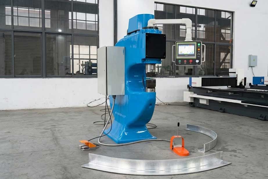 curved aluminium angle